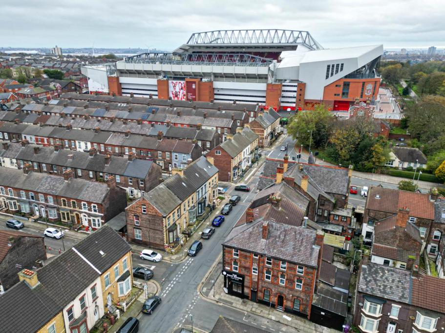 The Boot Rooms Anfield Liverpool Exterior foto